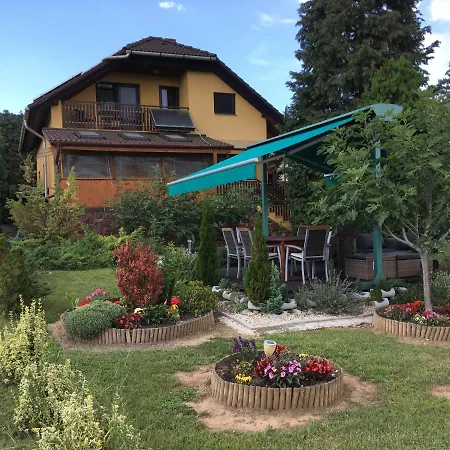 Appartamento Aktiv Pihenés *