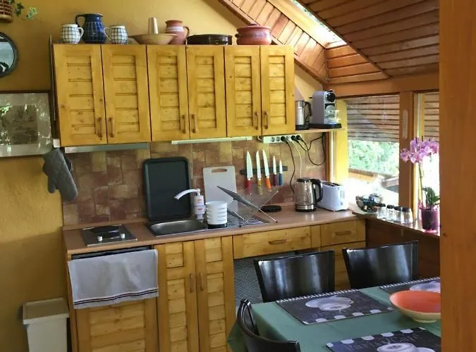 Aktiv Pihenés * Révfülöp
